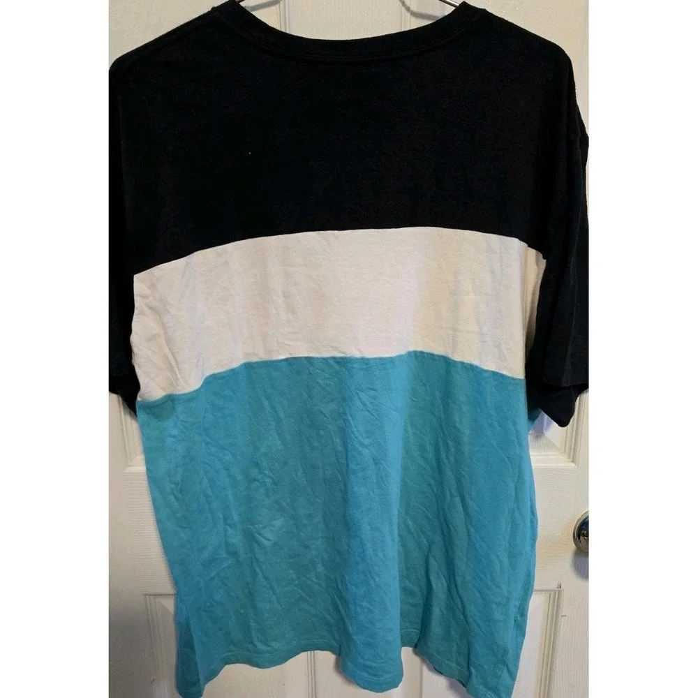 Mitchell & Ness Vancouver Grizzlies Colorblock Pocket Tee XXL NBA Throwback
